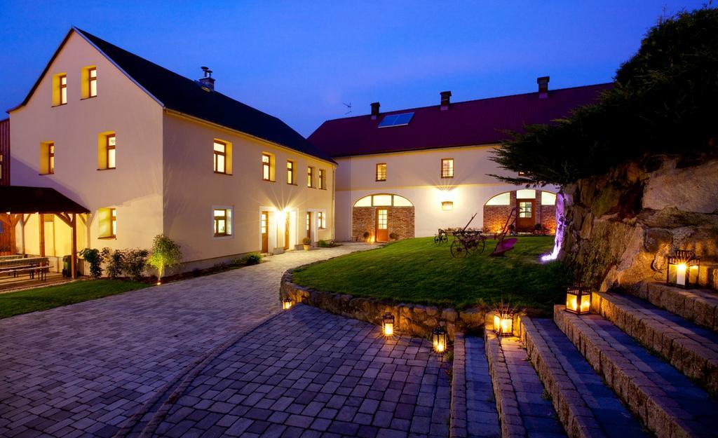 Dvůr Stráň 3* Karlsbad